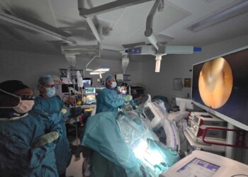 Endoscopic spine surgery procedure in London with real-time visualisation on surgical screen